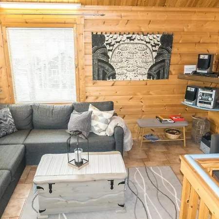 Holiday Home Villa Hakametsae 1